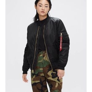 Alpha Industries Bomber Sz M (barely worn)!